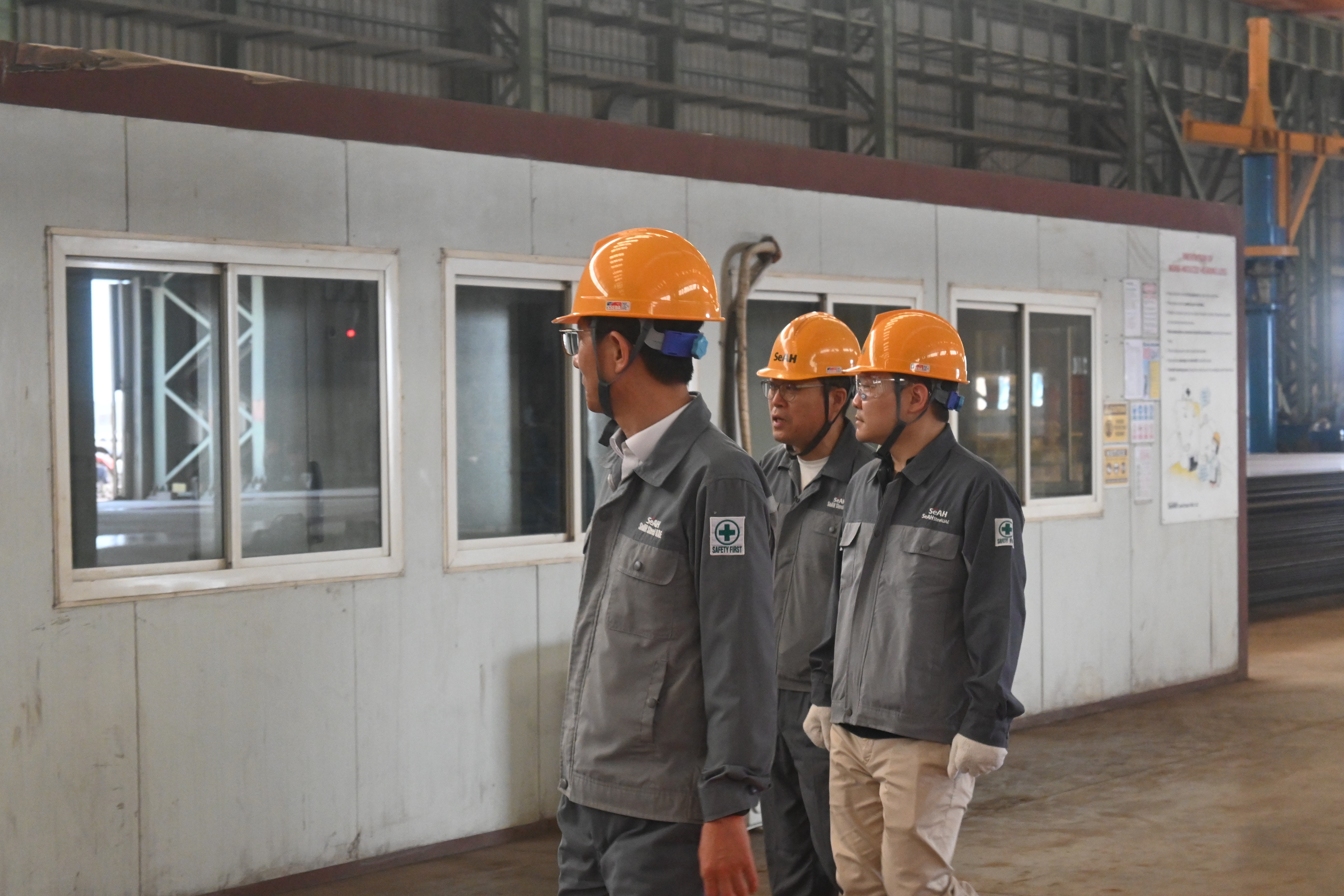 Arrival of Mr. Joo Sung Lee at factory entrance